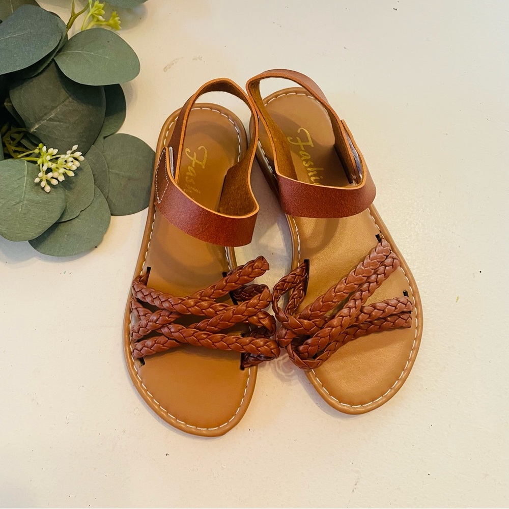 GORGLITTER Braided Strappy Sandal - Picture 2 of 9